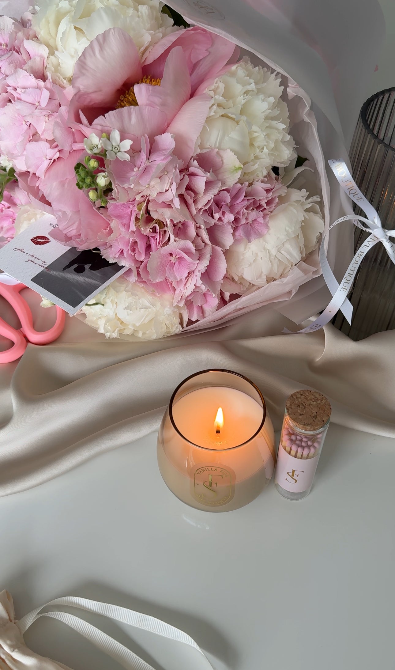 Нішева аромасвічка Flower Soul