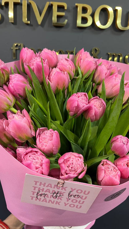 Монобукет з півонієвидних тюльпанів